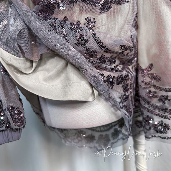 NWT L'Atiste Sheer Sleeve Sequined Deep V Neck Romper Lvander - Picture 11 of 14